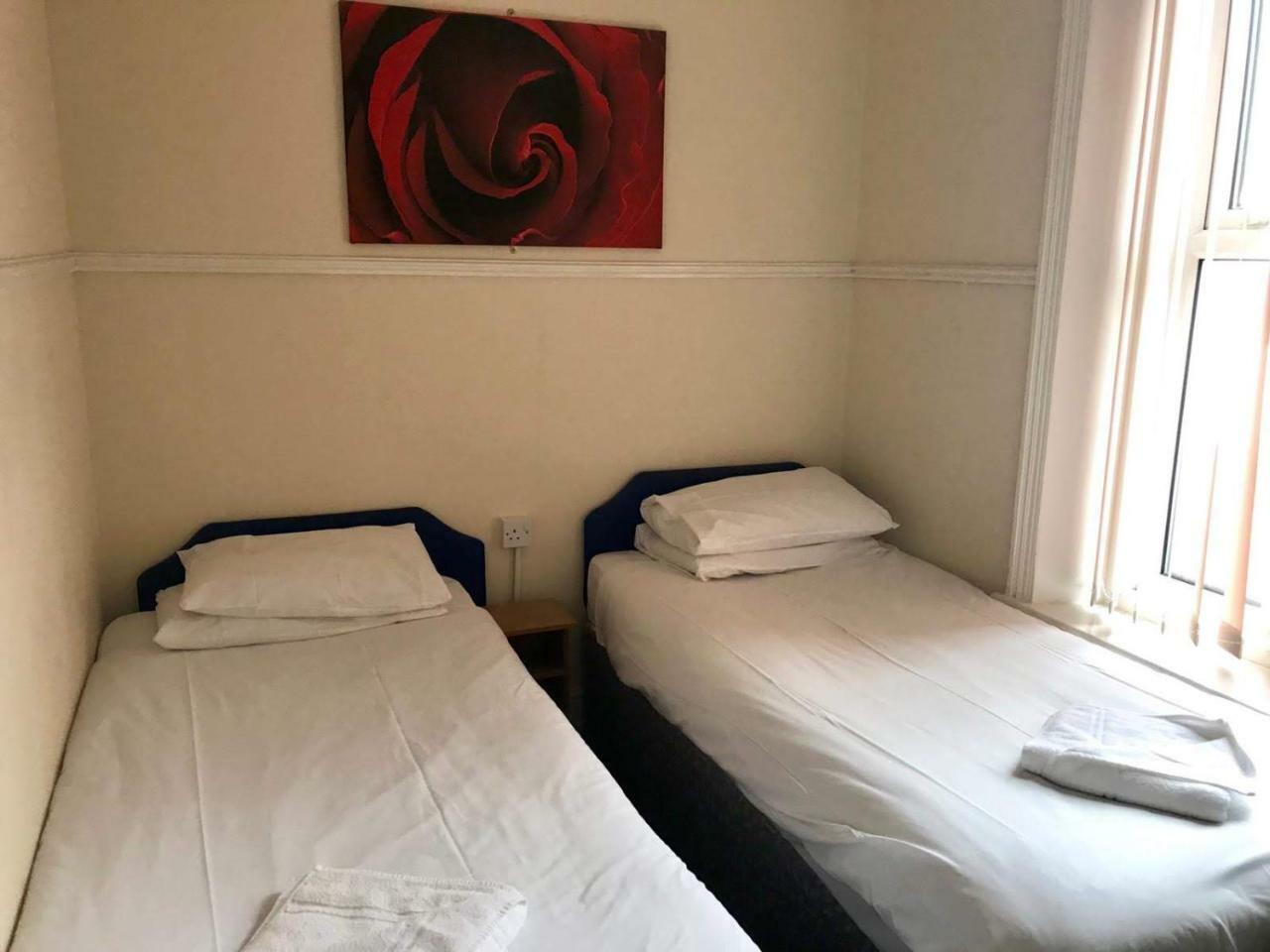 Twin Room with Private Bathroom,1260071587:JPEG